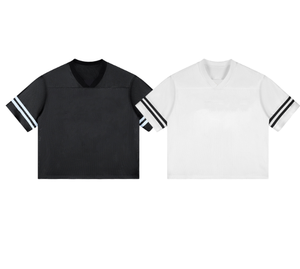 เสื้อถักคอวีทรงเรโทร แขนสั้น ลายพิมพ์ ดีไซน์เรียบง่าย 100% โพลีเอสเตอร์ ทรงหลวม สบายๆ สำหรับผู้ชาย ปรับแต่งได้ แห้งเร็ว - Product Image 6