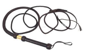 Fouet en cuir véritable tressé à la main pour l'entraînement en plein air, le rodéo et les accessoires de costumes. - Product Image 5