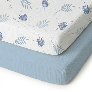 Sábana de Cuna de Muselina de Bambú Bambu Basics, Suave para Ti y para el Medio Ambiente, Cubre Colchón Ajustable para Bebés Niños y Niñas - Product Image 1