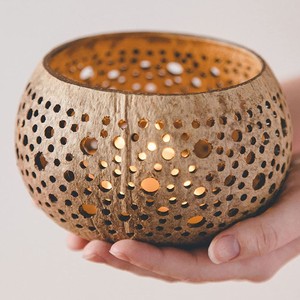 Coconut tea light candle <b>holder</b> dining party accessories high quality coco shell <b>tealight</b> <b>holders</b> - Product Image 2