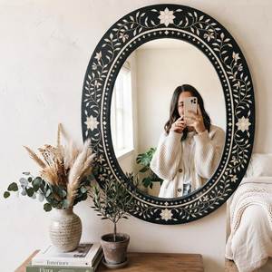Affordable Price Bone Inlay Round Shape <b>Mirror</b> Frame Brass Striped Pattern Bone Inlay Round Shape <b>Mirror</b> Frame <b>Wall</b> Decor Frame - Product Image 5