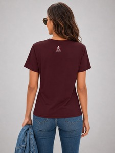เสื้อยืดลำลองสำหรับผู้หญิง ผลิตจากผ้าคุณภาพพรีเมียม เหมาะสำหรับทำงาน ท่องเที่ยว เล่นกีฬา และกิจกรรมประจำวัน คุณภาพพรีเมียมสำหรับผู้หญิง - Product Image 2