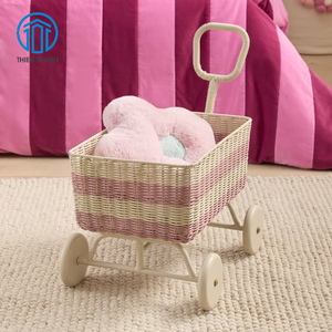 Chariot miniature en rotin fait main pour poupées, jouet de jeu d'imitation pour enfants, panier de rangement décoratif pour chambre d'enfant, vente en gros - Product Image 3
