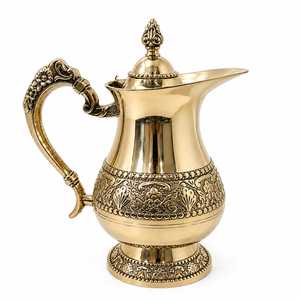 Carafe et pichet à eau en laiton massif de style moderne VISHAL HANDICRAFT |   Capacité supérieure à 1L pour les fêtes |   Fabriqué en Inde - Product Image 1
