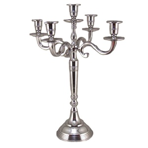 Candélabre de table en argent plaqué de qualité exceptionnelle à 5 bras, design exclusif, pour mariage, décoration intérieure, artisanat - Product Image 2