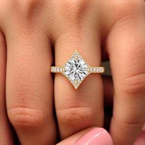 Bague de fiançailles solitaire en or 14K 18K avec diamant de laboratoire taille ronde 1,80 carat, halo en forme de cerf-volant, certifiée IGI DEF VVS, pavé, ODM - Product Image 2