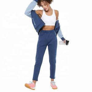 Chándal de Invierno Bordado para Mujer, Estilo Nuevo Personalizado OEM 2026, 100% Algodón, Diseño Personalizado, Chándal de Alta Calidad para Mujer - Product Image 5