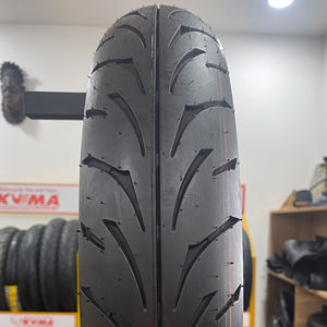 Carcasa de Neumático para Motocicleta KUMA K305 de Alta Calidad Hecha en Vietnam, 110/80-17 140/70-17, Caucho Natural + Nylon 4PR/6PR/8PR, Negro, 12 Meses de Garantía - Product Image 1