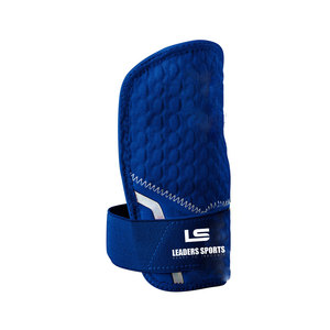 Protector de Mano para Bateo de Béisbol, Ligero, Resistente a Impactos, Protección para las Manos - Product Image 1