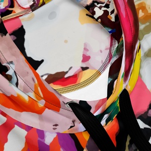 Sublimación Pullover Hoodies Sudadera Logotipo personalizado Transferencia de calor impresa con función anticontracción para Otoño Invierno - Product Image 3