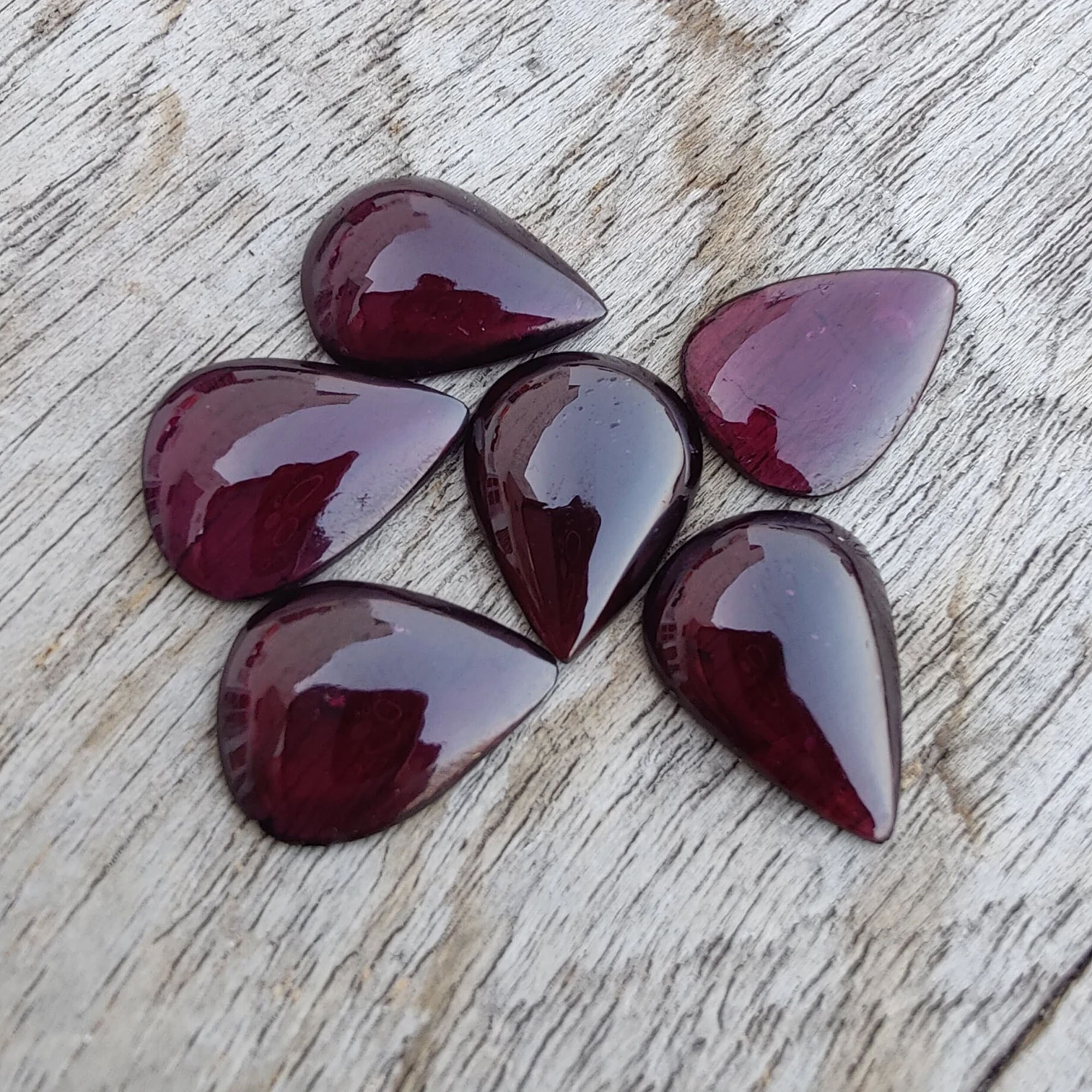 เหมือนในรูป