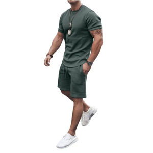 Ensemble t-shirt et short pour homme, col rond, couleur unie, tricot en coton et élasthanne, vêtements décontractés d'été, respirant et léger - Product Image 2