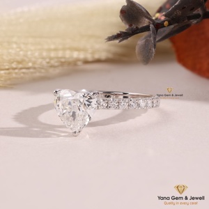 แหวนเพชรรูปหัวใจสวยงาม 14K ทองคำแท้ เพชร CVD ผลิตในห้องปฏิบัติการ 2.00 กะรัต รับรองโดย IGI สี E ความสะอาด VVS2 - Product Image 2