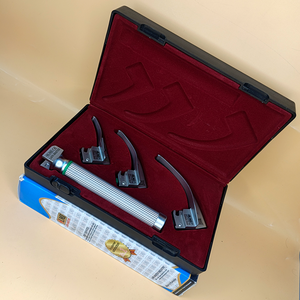 LAPA-737840-9-1 ชุดเครื่องมือส่องกล่องเสียงแบบมาตรฐาน Macintosh ไฟเบอร์ออปติก 3 ใบมีด 0-1-2 พร้อมด้ามจับสำหรับเด็ก ใบมีดสแตนเลสแบบใช้ซ้ำได้ มาตรฐาน ISO - Product Image 3
