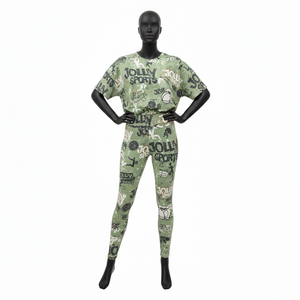 ชุดเสื้อยืดและเลกกิ้งผู้หญิง พรีเมียม 200 GSM โพลีเอสเตอร์ผสมสแปนเด็กซ์ สีเขียวมะกอก พิมพ์ลายโลโก้แบบซับลิเมชั่นทั้งตัว ชุดเซ็ตสำหรับผู้หญิง - Product Image 6