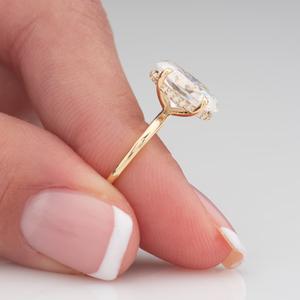 Anillo de Compromiso con Diamante Moissanite Oculto, Anillo de Boda de Plata de Ley 925 con Corte Ovalado para Mujer, Regalo de Aniversario para Esposa - Product Image 4