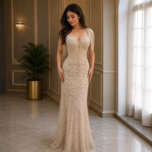 Robe de soirée sirène en satin ornée de paillettes et de perles, avec corsage corset et manches courtes, robe de créateur pour mariages et événements formels - Product Image 5