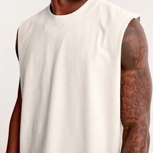Camisetas sin mangas deportivas de algodón 100% de alta calidad para hombre, cuello redondo, holgadas, lisas, para correr y gimnasio, estilo oversize y boxy. - Product Image 3