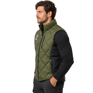 Gilet matelassé pour homme, veste sans manches personnalisée, rembourrage léger, tissu chaud, coupe confortable, vêtements d'hiver, OEM, veste matelassée pour homme - Product Image 4