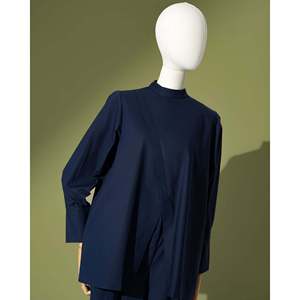 Blusas y Camisas Elegantes para Mujer Amary con Diseño Superpuesto para Mayor Comodidad y Estilo - Product Image 3