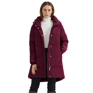 Dernier design de veste longue matelassée pour femmes, de haute qualité, personnalisée, avec fermeture éclair, rembourrée en polyester, tissu tissé fini - Product Image 3