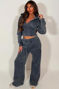 Conjunto Premium de Sudadera Corta y Pantalones Jogger para Mujer, con Lavado Ácido, 100% Algodón Tejido, Sudadera Corta con Cremallera y Pantalones Jogger Lavados - Product Image 3
