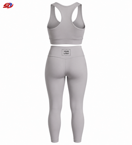 Conjunto de Yoga Minimalista sin Costuras para Mujer, Bra Deportivo y Leggings con Elasticidad en Cuatro Direcciones, Venta al Por Mayor, Logotipo Personalizado - Product Image 2