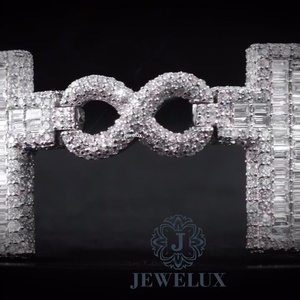 Bracelet tennis élégant et moderne en diamants de qualité supérieure pour femmes, avec pierres étincelantes, au prix d'exportation - Product Image 1