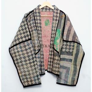 Veste Gudari faite à la main pour femmes, en coton standard, style indien Kantha, assortiment vintage réversible, broderie ethnique écologique - Product Image 5