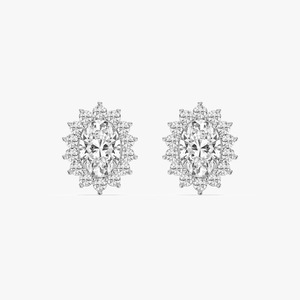 Pendientes de Diamantes Cultivados en Laboratorio con Halo Ovalado de Diseño Moderno en Oro Blanco de 14K, Marca HIPHOPSTAR, Certificados por IGI - Product Image 2