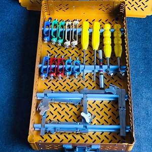 Système d'opérations chirurgicales orthopédiques Trimline : Kit d'opérations cervicales réutilisables, instruments dentaires en acier inoxydable, certifié CE - Product Image 1