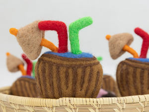 Bebida de Coco de Fieltro con Pajita, Juguete de Comida de Imitación Hecho a Mano, Manualidades de Fieltro de Verano, Comercio Justo, Ético, Venta al por Mayor - Product Image 3