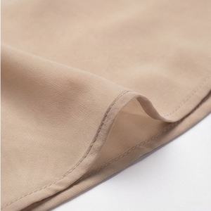 ผ้าคลุมศีรษะฮิญาบแบบยาวสำหรับสตรีมุสลิม ผ้าฝ้ายเนื้อนุ่ม ระบายอากาศได้ดี คุณภาพพรีเมียม ดีไซน์หรูหราทันสมัย ขายส่งจากโรงงาน - Product Image 6