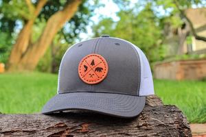 Casquettes en cuir personnalisées avec écusson Snapback Casquettes de camionneur de différentes couleurs Casquette de marque INJAE VINA Prix bon marché au Vietnam - Product Image 4