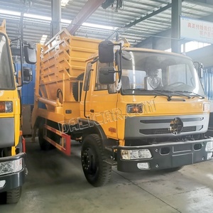 Hot Sale Dongfeng 4X2 8 Cbm Rear Loader Manual Transmission Diesel Engine &amp; Gearbox Waste <strong>Garbage</strong> <strong>Truck</strong> - Product Image 2