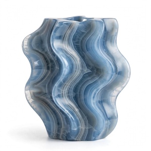 Jarrón Escultural Ondulado de Ónix Azul Glaciar, Hecho a Mano, Pieza de Piedra Rara, Decoración de Lujo Costera, Exportación a Granel - Product Image 2