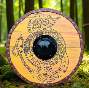 Escudo de Caballero Medieval Hecho a Mano en Madera, Decoraciones de Halloween - Product Image 1