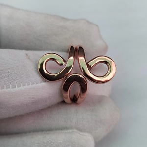 Bague en cuivre pur faite à la main, réglable, unisexe, pour les amateurs de mode et les accessoires quotidiens, bijoux artisanaux - Product Image 2