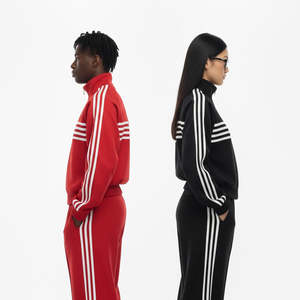 Nuevo conjunto deportivo de alta calidad, tela transpirable, estilo de pierna ancha y diseño de rayas en contraste, y diseño personalizado. - Product Image 2