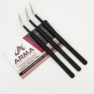 Matte Black Long Tip Isolation Sustainable Pointed Tip Eyelash Tweezer Hand Tested Strong Grip Lash Extension Tweezers with Logo - Product Image 5