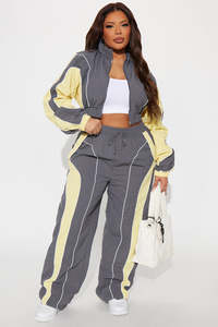 Pantalones deportivos ligeros de tejido OEM para hombre, con paneles grises, estilo casual, proveedor al por mayor de pantalones para hombre - Product Image 5