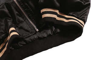 Chaqueta Varsity de Satén Sukajan Unisex de Lujo, Chaqueta de Invierno Negra Vintage con Diseño Personalizado de los Cuatro Fénixes Legendarios - Product Image 5