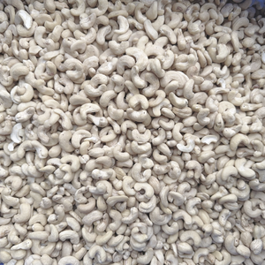 เม็ดมะม่วงหิมพานต์เวียดนามคั่วคุณภาพสูงขายส่ง Ww180 Ww320 ซานติโก แคชชู เวียดนาม ส่งออกไปยังเอเชีย ยุโรป และตะวันออกกลาง - Product Image 1