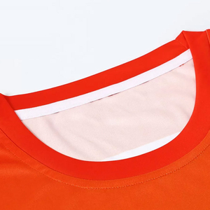 Men's Gradient Soccer Jersey Set Short Sleeve Crew Neck Moisture Wicking Polyester Fitted Summer Sportwear Elastic Waist - Product Image 4