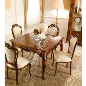 Juego de Comedor de Lujo de Estilo Victoriano Hecho a Mano con Mesa para 4 Personas y Sillas Talladas Ornamentadas con Acabado en Madera Natural - Product Image 5