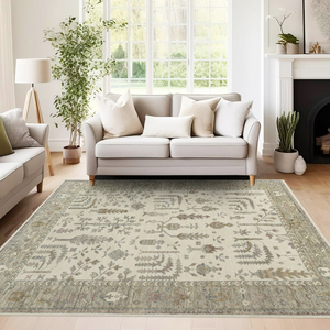 Tapis d'appoint rectangulaire Oushak vintage chic à poils ras, crème et vert, style Oushak, fait main pour salon - Product Image 1