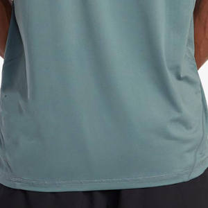 เสื้อกล้ามผู้ชายผ้าฝ้ายคุณภาพสูง ขายดี ออกแบบได้ตามต้องการ ระบายอากาศได้ดี เหมาะสำหรับออกกำลังกาย ฟิตเนส และใส่ไปชายหาด พร้อมบริการพิมพ์ลายตามสั่ง - Product Image 3