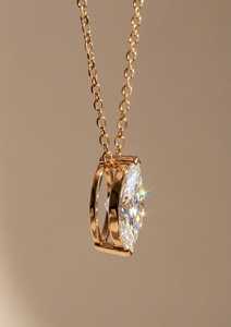 สร้อยคอเพชรทรงมาร์คีส์เคลือบทองคำ 14k พรีเมียม 2 กะรัต E VVS ได้รับการรับรองจาก IGI สำหรับผู้หญิง เหมาะสำหรับงานแต่งงานและงานหมั้น - Product Image 4