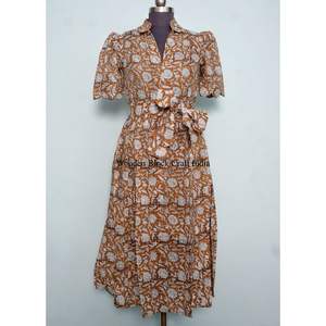 Robe en coton indien à imprimé floral, robe boutonnée, robe de chambre pour femme, robe décontractée, robe imprimée pour femme, manches courtes, longueur longue - Product Image 1