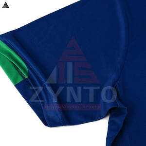 Maillot de football personnalisé avec logo imprimé, tenue d'équipe de sport, maillot de football à séchage rapide, designs d'uniformes de football, maillot de football bleu, ensemble de maillots de football - Product Image 5